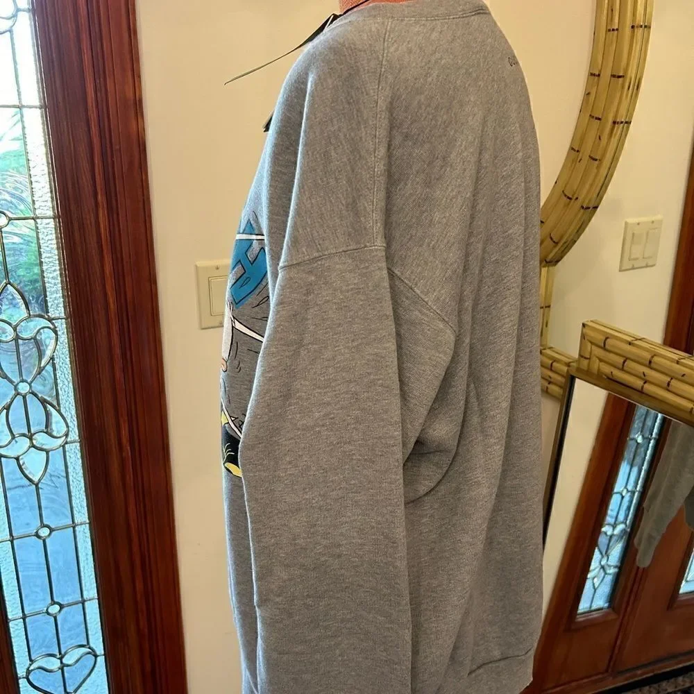 Men’s Gucci, X Disney, Donald Duck heavyweight sweatshirt size large made Italy